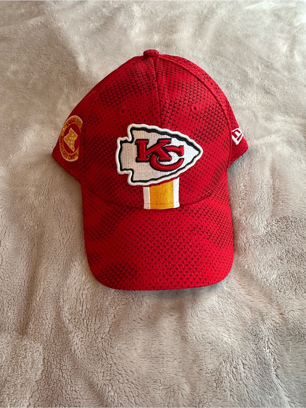 New Era Red Kansas City Chiefs Mesh Hat